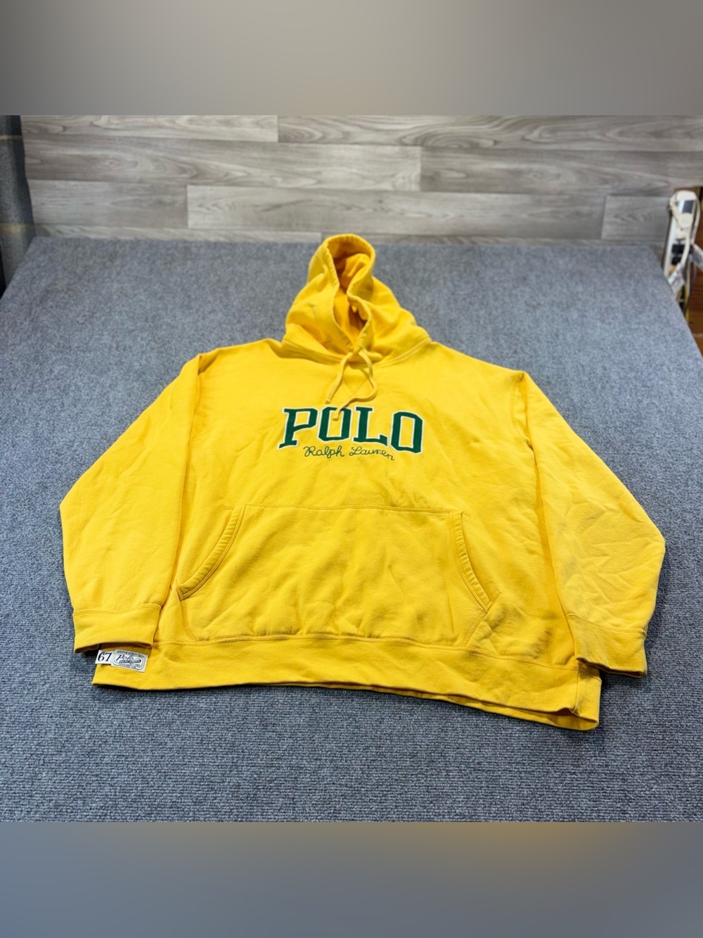 Polo Ralph Lauren Hoodie Men 3XB
Yellow Green Big Logo Pullover
Sweatshirt